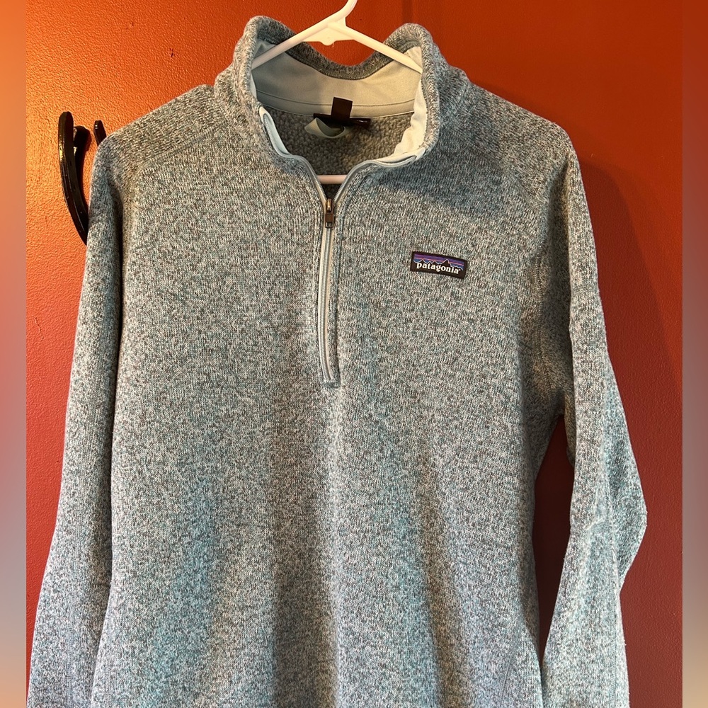 Womens XL Patagonia pull over sweater.
